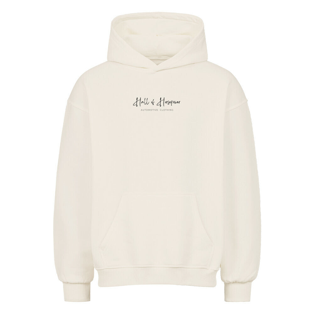 Beiger Oversized Hoodie von Vorne mit Aufdruck Hall of Horsepower Automotive Clothing  in Schwarz in der Mitte auf Brusthöhe. Aufdruck ist etwa 16x5 cm groß.  